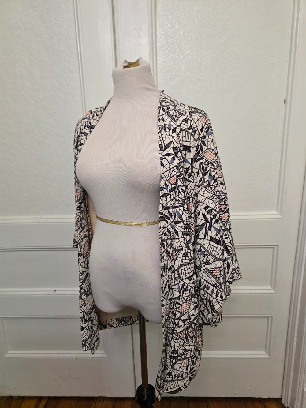 Vintage Japanese silk kimono Haori jacket - Like New